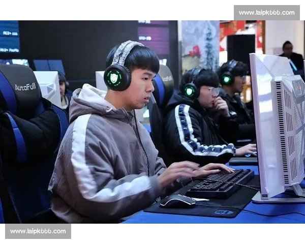 CS比赛依然火热进行中 电竞赛场精彩纷呈 各大赛事一触即发